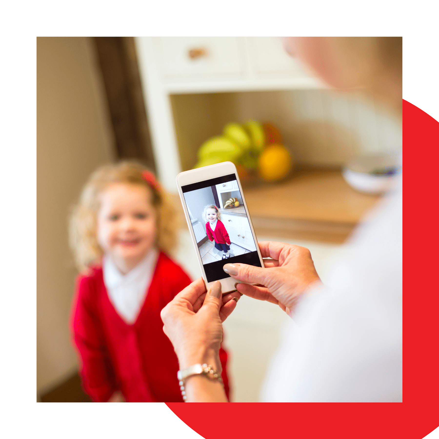 Parents Warned About Hidden Risks of 'Sharenting' - Colour Chronicles
