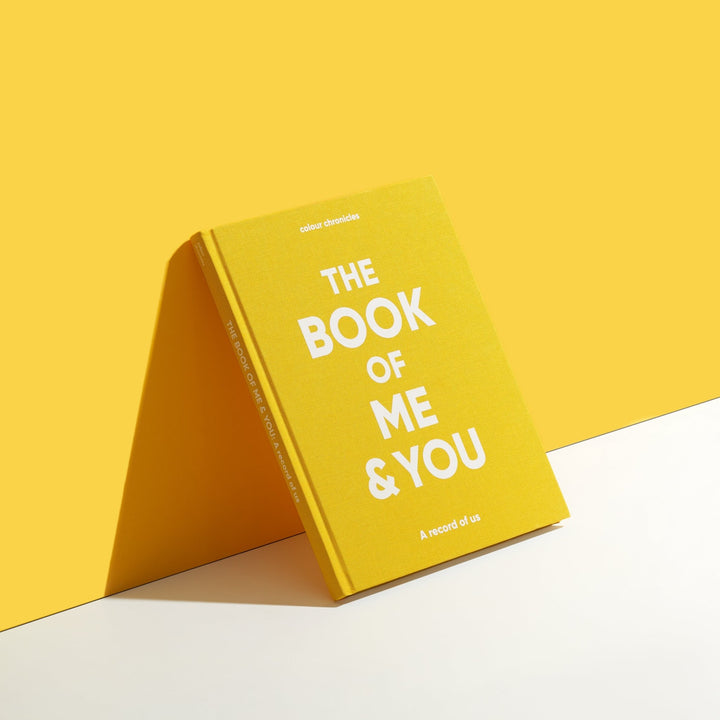 The Book of Me & You: A record of us - Colour Chronicles